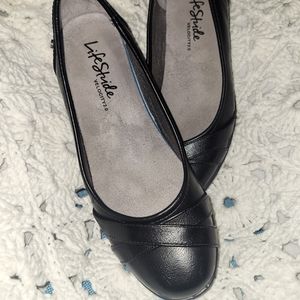 Life Stride Velocity 2.0 size 9 shoes